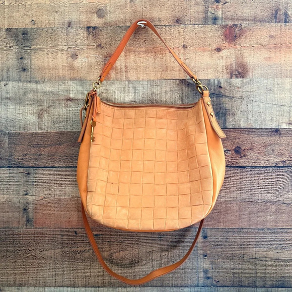 Fossil Jolie’s Hobo Bag - Picture 3 of 15
